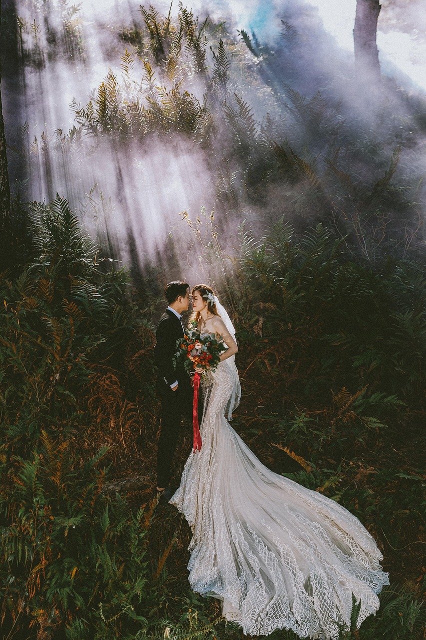 wedding, wedding photoshoot, forest, sunbeams, bride, groom, nature, asia, vietnam, wedding dress, asian bride, wedding photography, woods